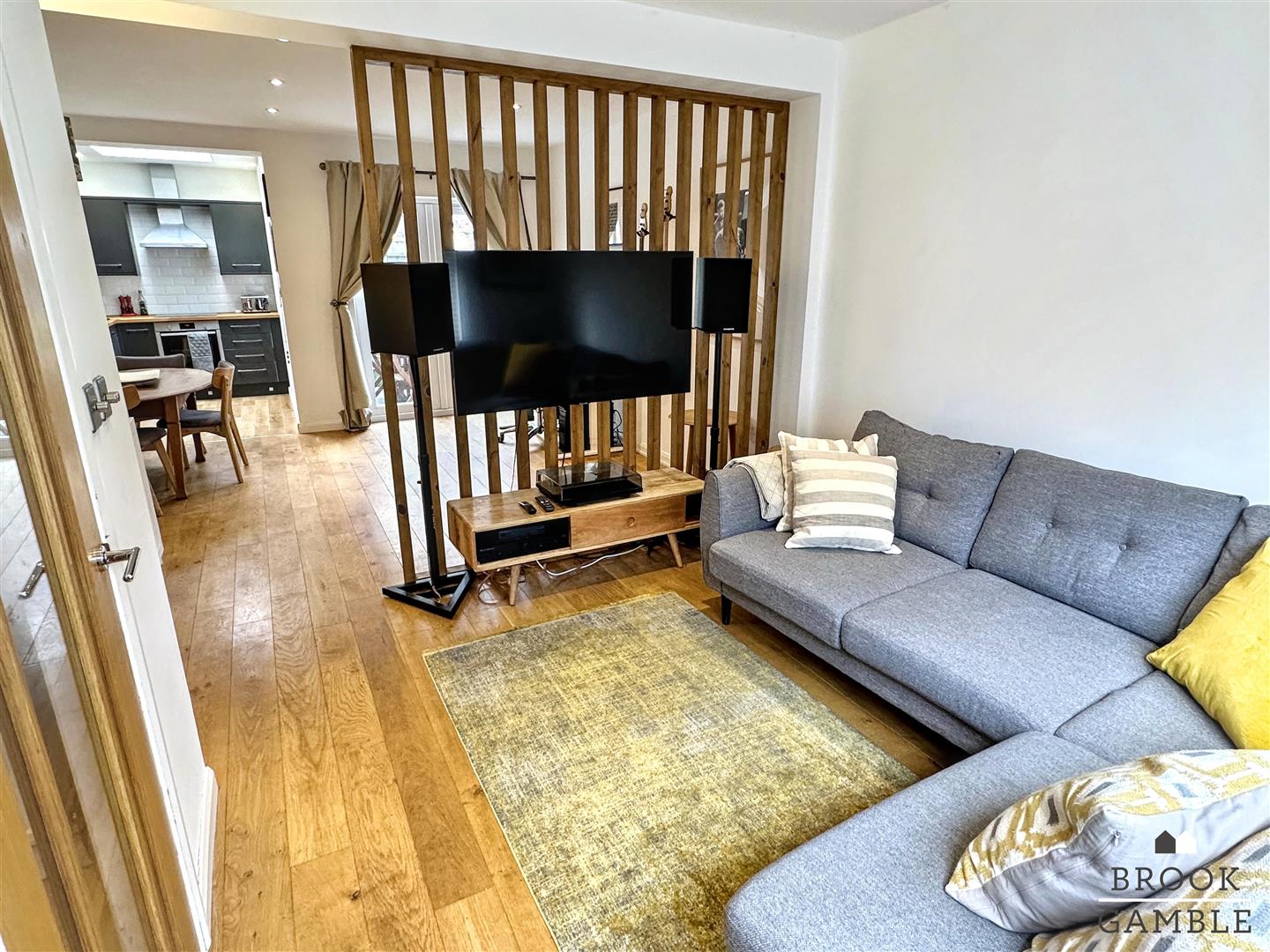 2 Bedroom House for Sale: £264,950. Melbourne Road in Eastbourne, East Sussex